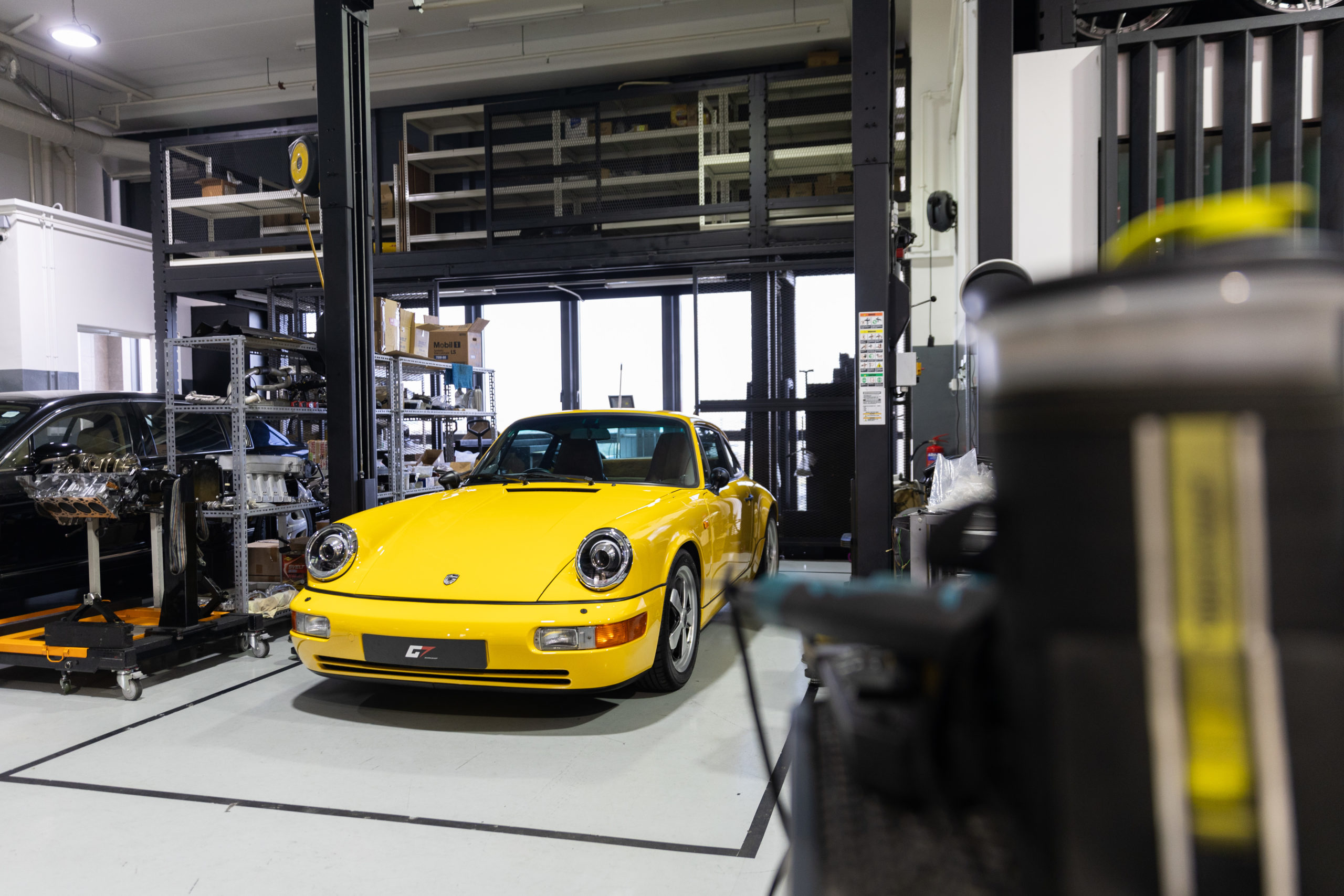 Porsche 911 (964)